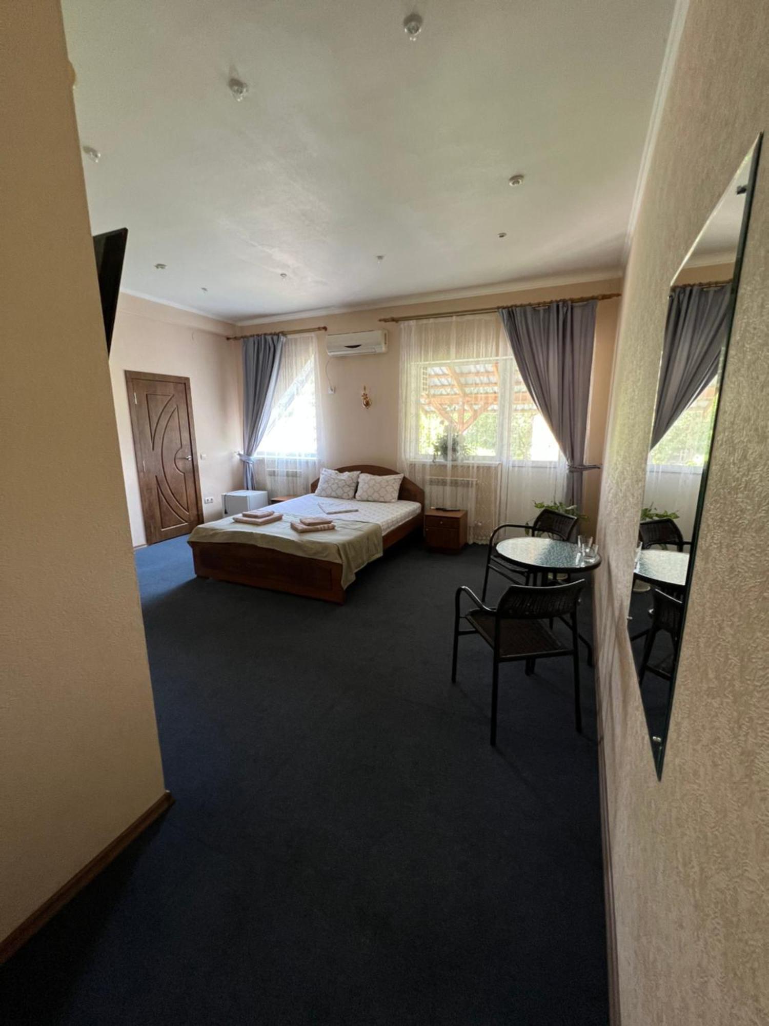 Sava Dream Otel Zhytomyr Dış mekan fotoğraf