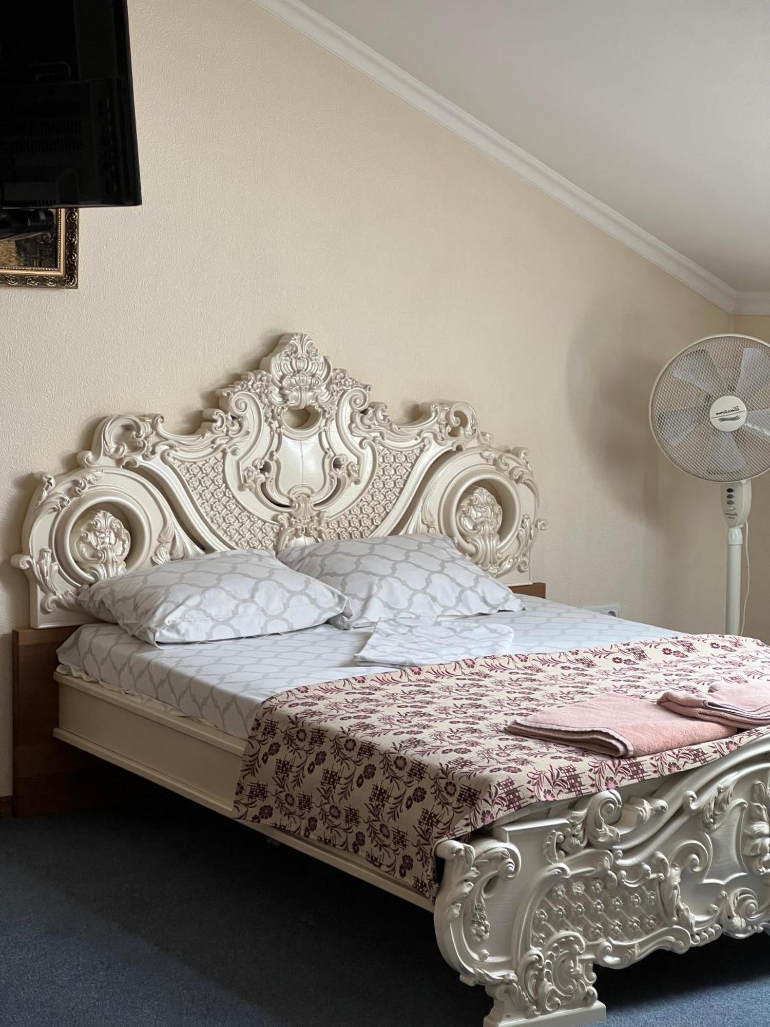 Sava Dream Otel Zhytomyr Dış mekan fotoğraf