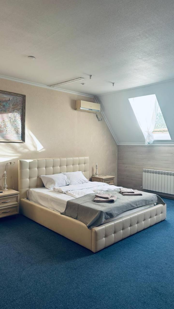 Sava Dream Otel Zhytomyr Dış mekan fotoğraf